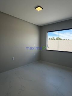 VENDE-SE CASA NO VILLAREDO BARRA