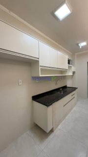 VENDE-SE APARTAMENTO NO EDIFICIO MEDITTERRANÉE – 13 DE JULHO