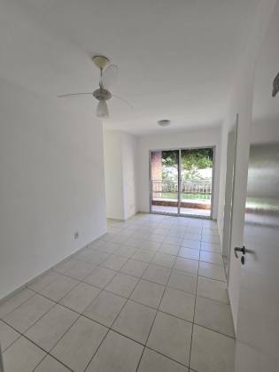 APARTAMENTO TÉRREO NO VIDA BELA COND. CLUBE