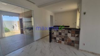 BELA CASA NO COND. MALUÍ RESIDENCE BARRA DOS COQUEIROS -SE