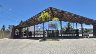 BELA CASA NO COND. MALUÍ RESIDENCE BARRA DOS COQUEIROS -SE