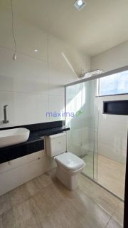 Casa à Venda no Cond. Villaredo - BARRA DOS COQUEIROS