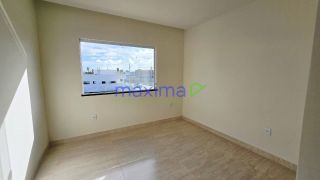 Casa à Venda no Cond. Villaredo - BARRA DOS COQUEIROS