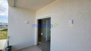 Casa à Venda no Cond. Villaredo - BARRA DOS COQUEIROS