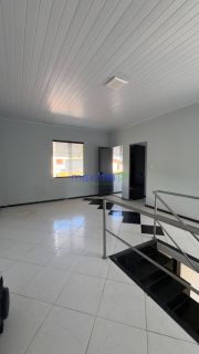 Casa a venda no bairro Coroa do meio