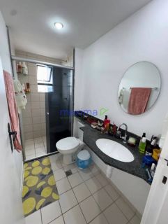Apartamento à venda no bairro Luzia