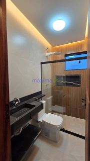 Casa Nova à Venda no Luar da Barra