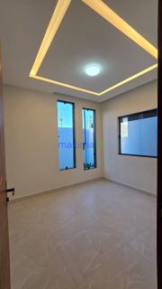 Casa Nova à Venda no Luar da Barra