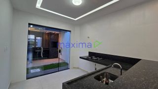 Casa Nova à Venda no Luar da Barra