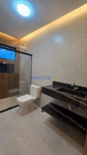 Casa Nova à Venda no Luar da Barra