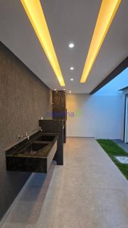 Casa Nova à Venda no Luar da Barra