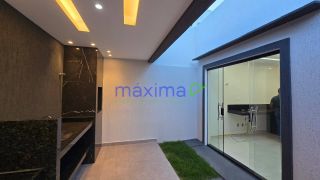 Casa Nova à Venda no Luar da Barra