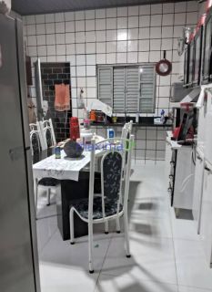 Casa à venda no Conjunto Orlando Dantas