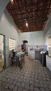 CASA À VENDA – BARRA DOS COQUEIROS