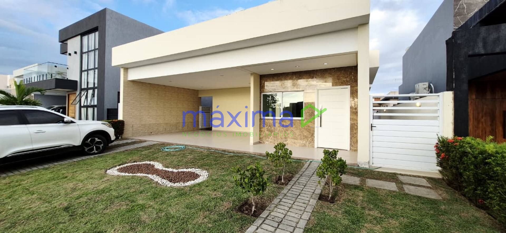 Vende-se Casa no Alphaville Terras 1 – Barra dos Coqueiros/SE