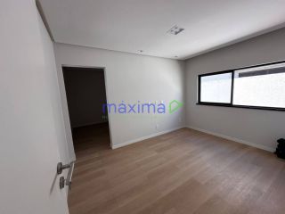 Vende-se Casa Nova com Piscina no Alphaville Terras 1