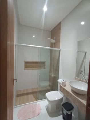 Casa ampla e funcional na Aruana