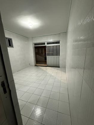 Casa Para Vender com 3 quartos 1 suítes no bairro Luzia em Aracaju