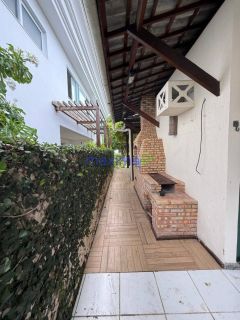 Casa de Condomínio Para Vender com 3 quartos no bairro Aruana em Aracaju