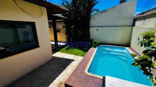 Casa de Condomínio Para Vender com 3/4 no bairro Aruana em Aracaju