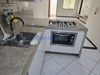 Casa Para Vender com 3 quartos 1 suítes no bairro Atalaia em Aracaju