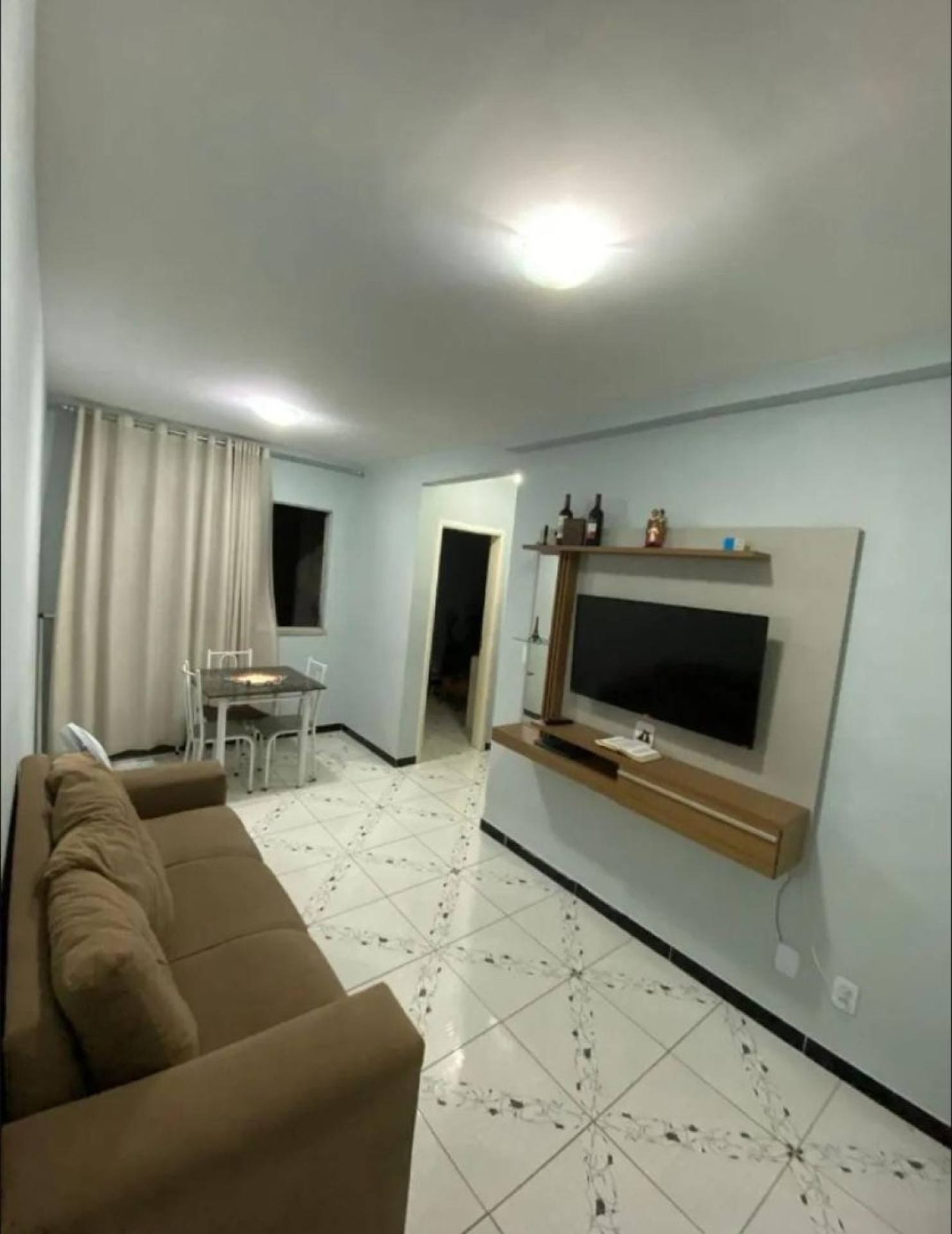 Apartamento no Condomínio Vila Real