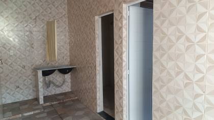 Casa com 2 Pontos Comerciais na Avenida Principal da Farolândia