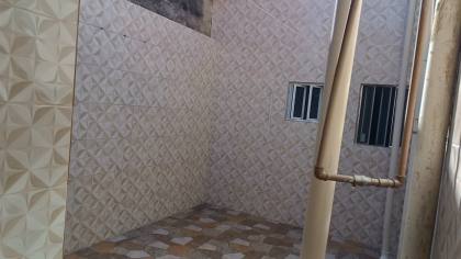 Casa com 2 Pontos Comerciais na Avenida Principal da Farolândia