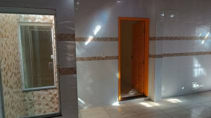 Casa com 2 Pontos Comerciais na Avenida Principal da Farolândia