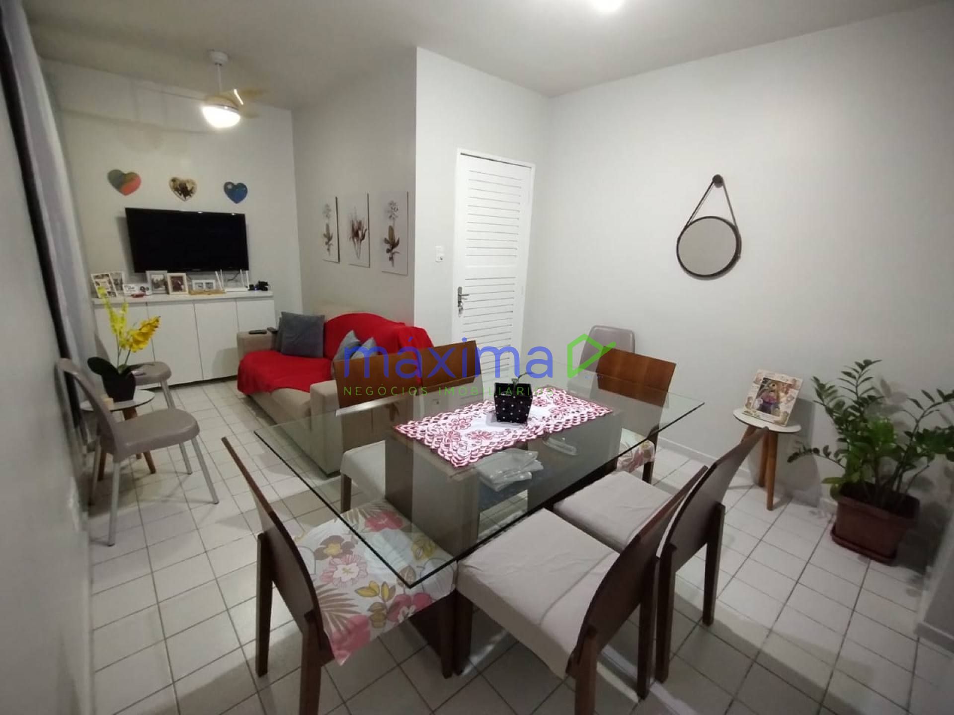 OPORTUNIDADE NO CONDOMÍNIO LAGOA DOCE – TÉRREO PRIVATIVO