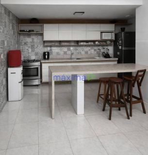 LINDA CASA 3/4 NA JABOTIANA