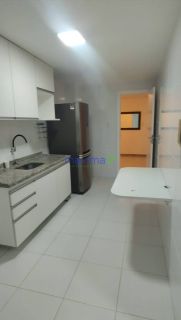 Apartamento à venda no bairro Farolândia