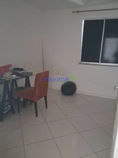 Apartamento à venda no Condomínio Mar Egeu — Bairro Coroa do Meio