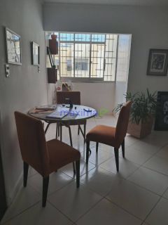 Apartamento à venda no Condomínio Mar Egeu — Bairro Coroa do Meio