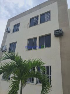 Apartamento à venda no Condomínio Mar Egeu — Bairro Coroa do Meio