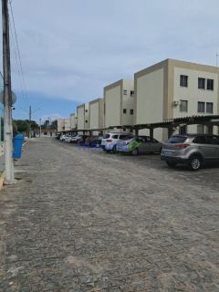 Apartamento à venda no Condomínio Mar Egeu — Bairro Coroa do Meio