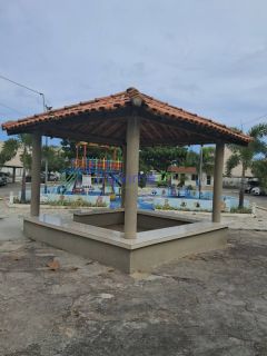 Apartamento à venda no Condomínio Mar Egeu — Bairro Coroa do Meio
