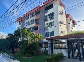 Apartamento à Venda no Residencial Corais, Atalaia