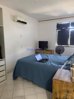 Apartamento à Venda no Residencial Corais, Atalaia