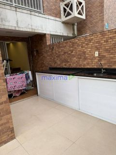 Apartamento térreo reformado no Vida Bela Condomínio Clube, no Bairro Marivan.