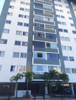 Apartamento Para Vender com 3 quartos 1 suítes no bairro 13 de Julho em Aracaju