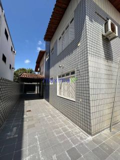 CASA À VENDA NO INÁCIO BARBOSA