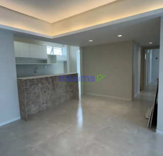 Apartamento à venda no Edifício Mediterranée no bairro 13 de julho