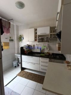 Apartamento à venda no Condomínio Serigy