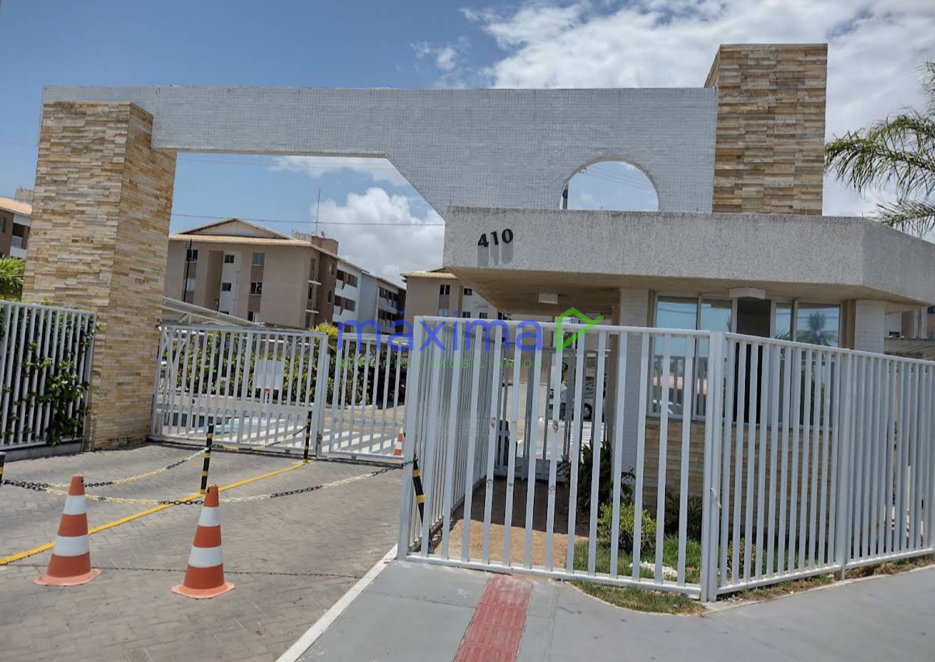 Apartamento à venda no Condomínio Litorâneo Barra