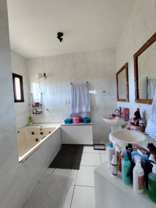 Casa à venda no Portal do Sol – Conforto, espaço e sofisticação
