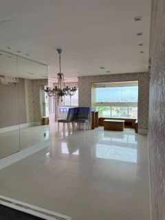 Apartamento à Venda no Clube Atalaia