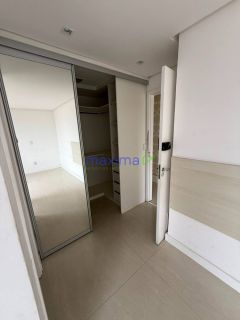 Apartamento à Venda no Clube Atalaia