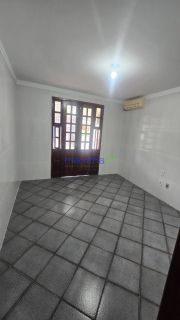 Casa duplex - bairro São José em Aracaju