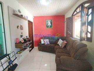 Casa de Esquina à Venda na Aruana